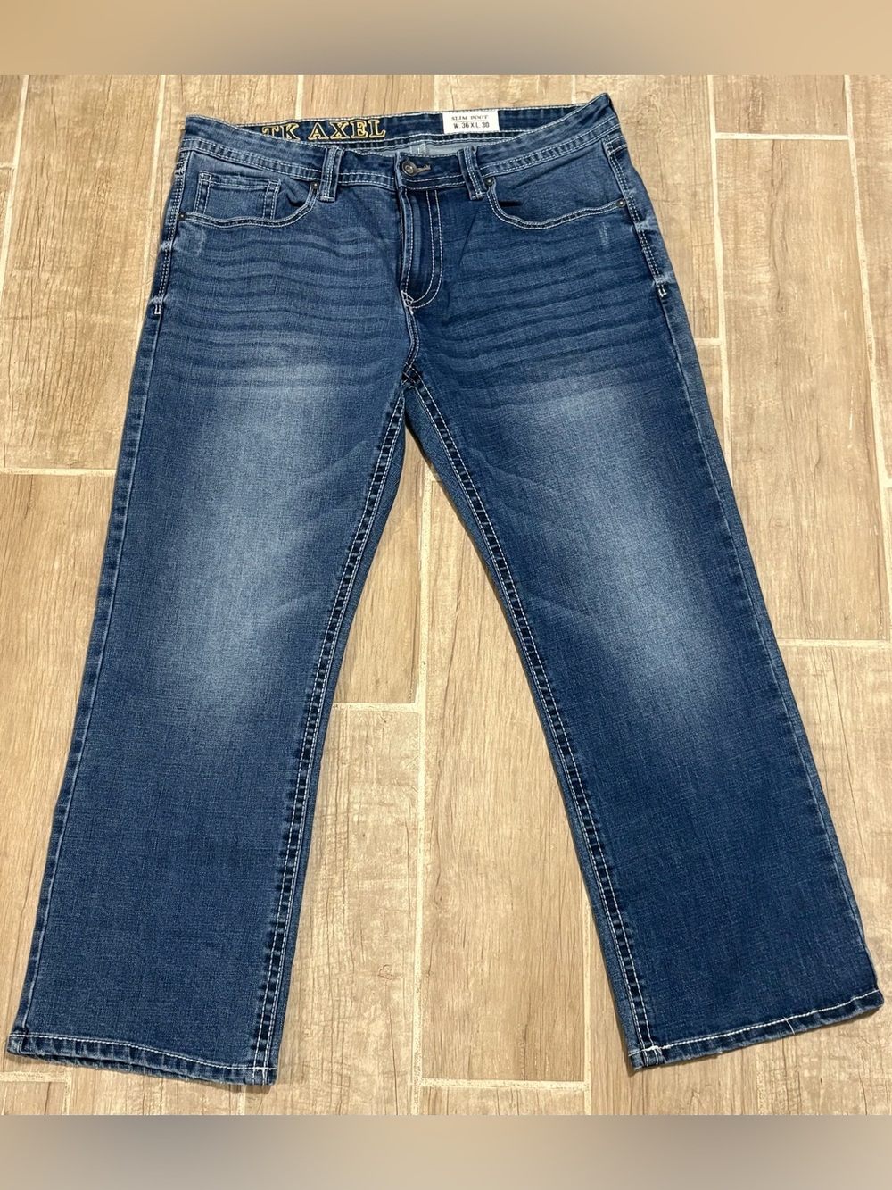 Men's Relaxed Jeans in Medium Blue by AXEL